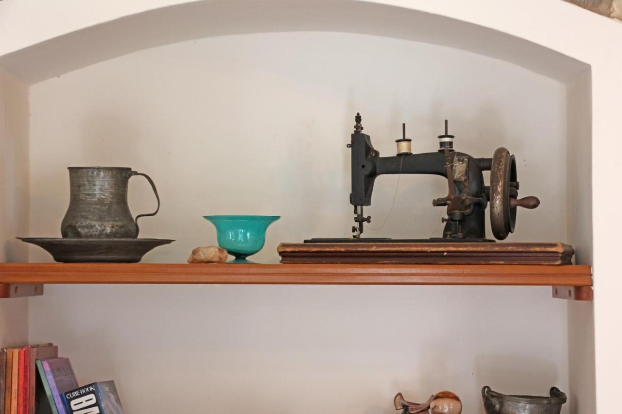 Babina'S Place-Traditional House In Ermoúpoli Extérieur photo